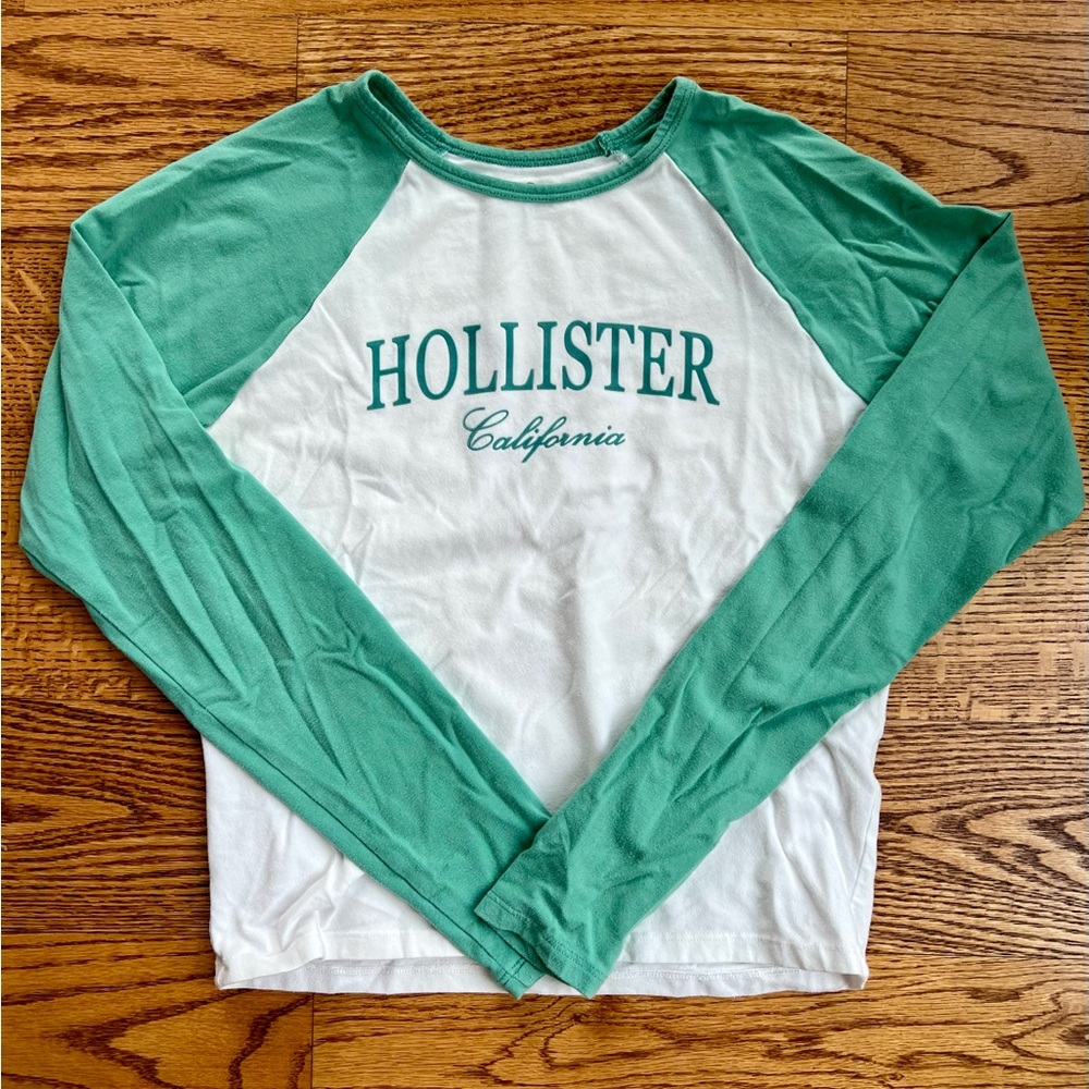 Hollister green long sleeve tee YXL or adult XS